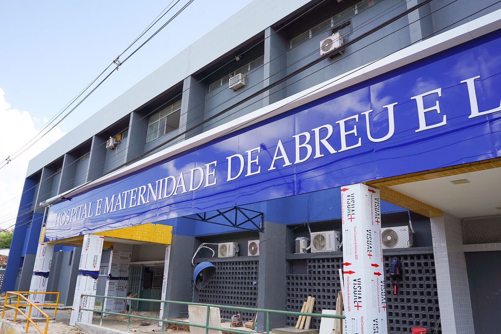 Usuários denunciam noite de caos no Hospital de Abreu e Lima